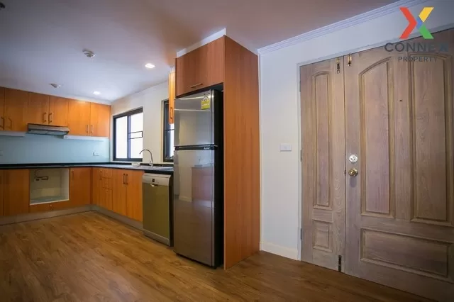 FOR RENT condo , Las Colinas , high floor , MRT-Sukhumvit , Khlon